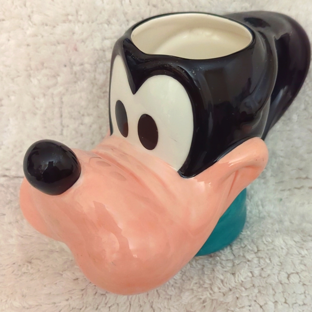 Disney Goofy 3 D Figural Coffee Cup